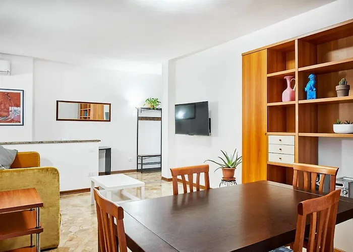 Rossi Free Parking Apartament *