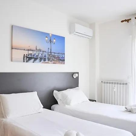 Rossi Free Parking Apartment Marghera